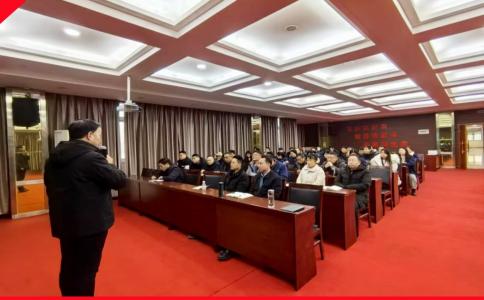 專業(yè)賦能 團(tuán)隊(duì)進(jìn)階——華豫萬通2025“管理高手實(shí)戰(zhàn)課”培訓(xùn)圓滿結(jié)束！