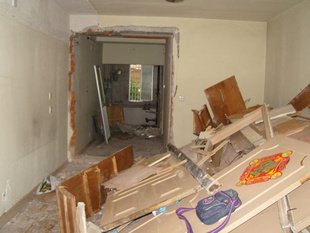 二手房裝修拆除，墻體拆除報(bào)價(jià)。