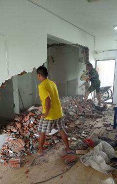 外墻瓷磚怎樣拆除？