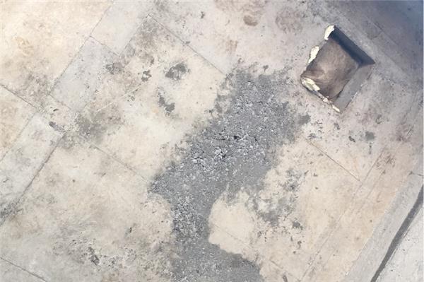 關(guān)于內(nèi)墻抹灰對跑模的剔鑿要求。