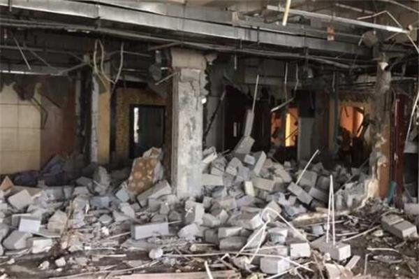 裝修拆掉隔斷墻，拆除地面的垃圾如何處理？