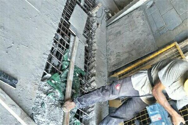 剔鑿拆除混凝土墻的方法有哪些？