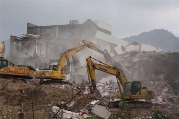 房屋拆除工程施工方案及保護(hù)措施。