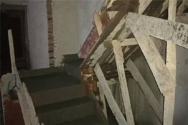 石家莊拆除混凝土樓梯的方法和費(fèi)用。