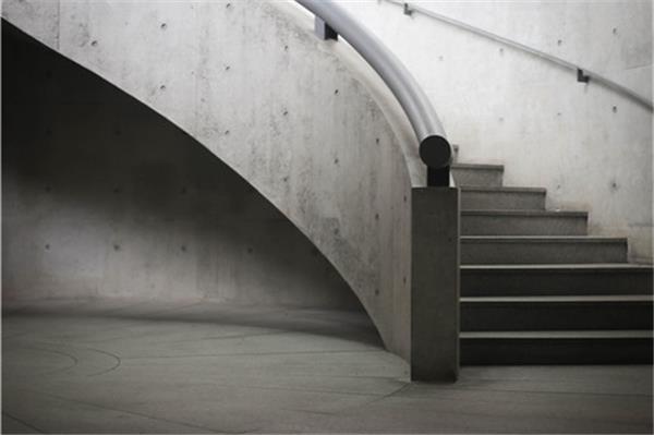 混凝土樓梯拆除技巧是什么？