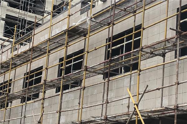 外墻瓷磚如何拆除？