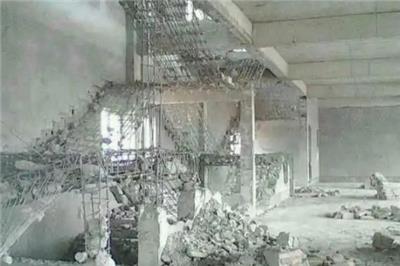 人工拆除混凝土樓梯的詳細(xì)步驟與技巧