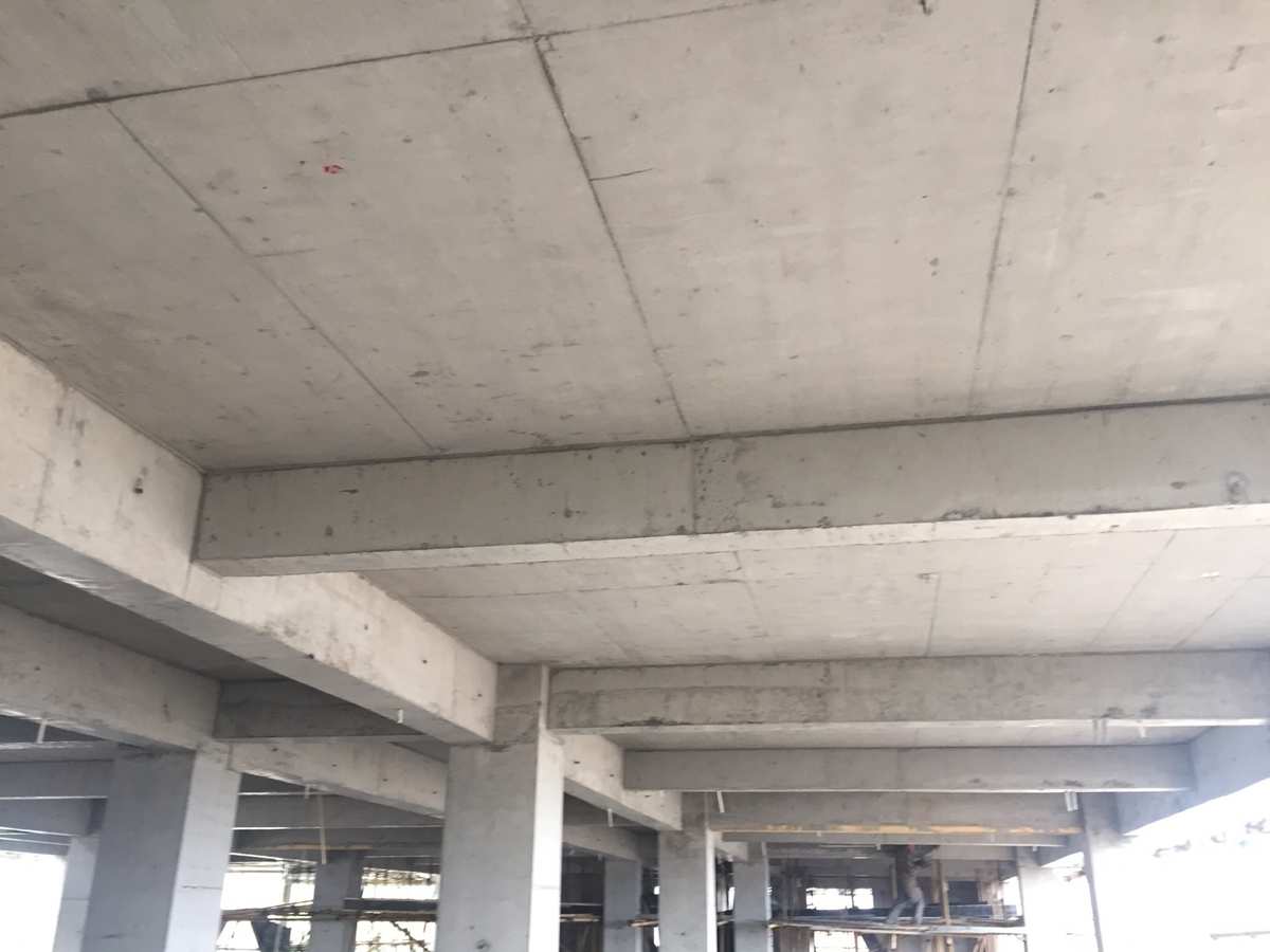 結(jié)構(gòu)頂板拆除方案